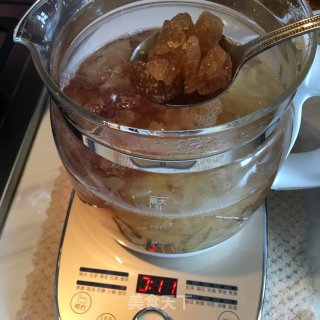 火龙果桃胶银耳汤的做法步骤：5