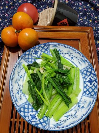 蒜片炒迟菜心的做法步骤：8