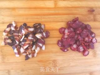 腊味炒饭的做法步骤：1