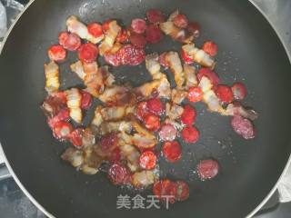 腊味炒饭的做法步骤：3
