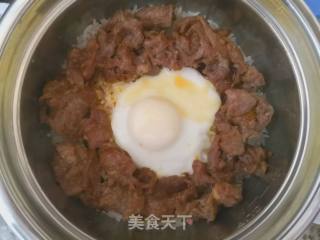 窝蛋牛肉饭的做法步骤：5