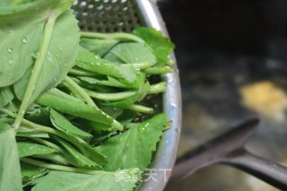 碗豆尖鸡蛋汤的做法步骤：7