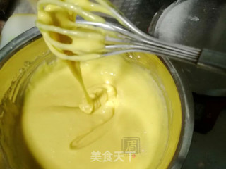 小米戚风的做法步骤：7