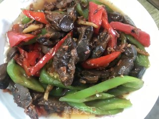 青椒炒鸡珍的做法步骤：8