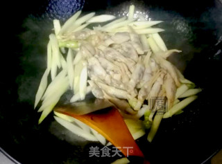 芦笋蛏子的做法步骤：5