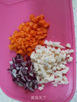 剩饭鸡蛋饼的做法步骤：1