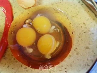 剩饭鸡蛋饼的做法步骤：3