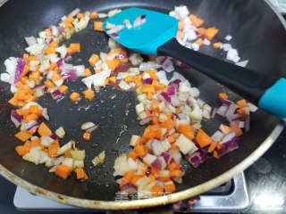 剩饭鸡蛋饼的做法步骤：5