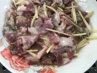 咸鱼蒸腩肉的做法步骤：5