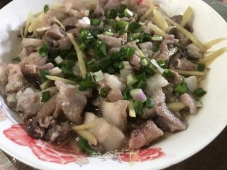咸鱼蒸腩肉的做法步骤：7