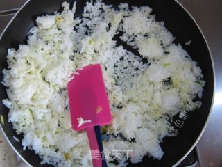 辣白菜炒饭的做法步骤：6