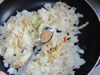 辣白菜炒饭的做法步骤：8