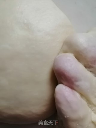汉堡面包的做法步骤：4