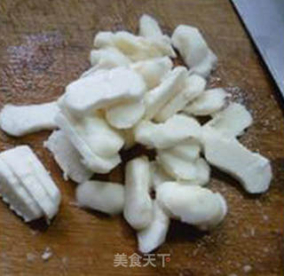 芹菜炒荸荠的做法步骤：5