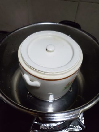 海底椰炖瘦肉的做法步骤：4