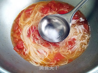 牛肉番茄面汤的做法步骤：6