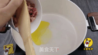 番茄牛肉烩饭，酸甜软糯有营养的进口宝贝生鲜「小鹿优鲜」的做法步骤：6
