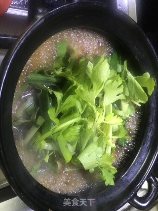 砂锅焖鱼的做法步骤：10