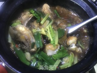 砂锅焖鱼的做法步骤：12