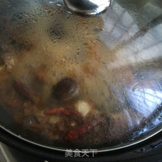 香辣鸡块炖蘑菇的做法步骤：7