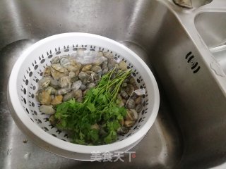 蒜蓉炒花甲的做法步骤：1