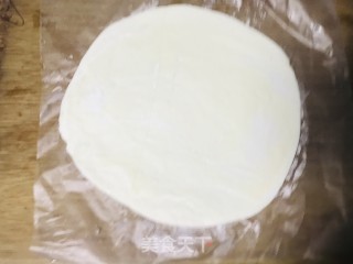 酥皮培根芝士饼的做法步骤：1