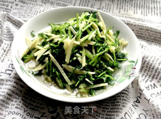 银丝梗菜炒冬笋的做法步骤：9