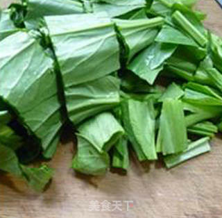 油菜蕻炒蟹味菇的做法步骤：5