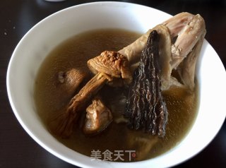 冬日暖汤之老鸽双菌汤的做法步骤：8