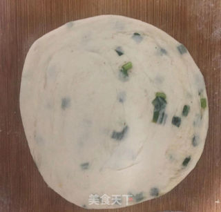 发面葱油饼的做法步骤：5