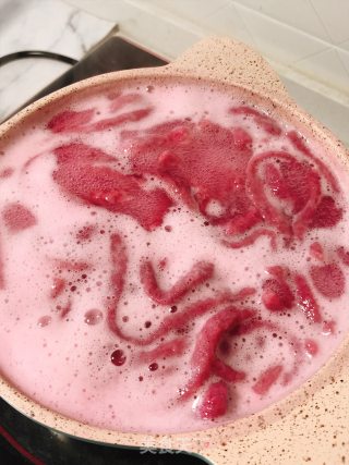 火龙果面线的做法步骤：7