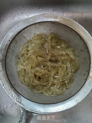 芽菜炒粉条的做法步骤：3