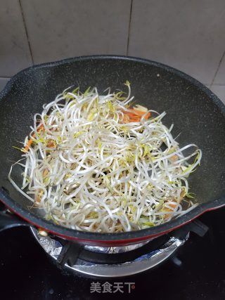芽菜炒粉条的做法步骤：7