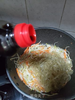芽菜炒粉条的做法步骤：10