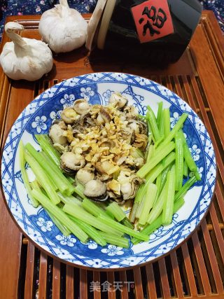 芹菜拌扇贝的做法步骤：11