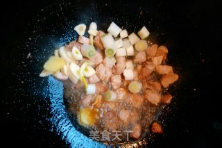 冬天来一碗美味炖菜加饭团吧~的做法步骤：5