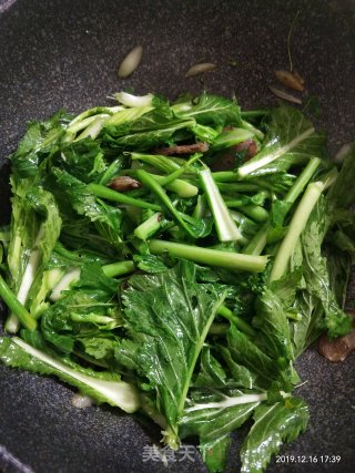 腊肠炒迟菜心的做法步骤：5