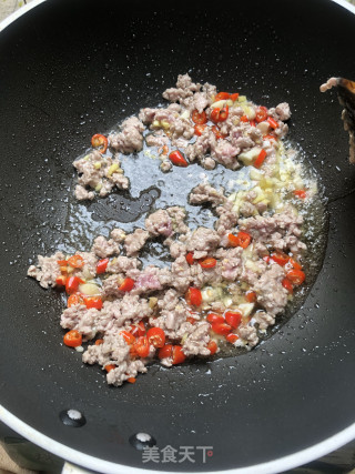 肉末炒蒜苔的做法步骤：6