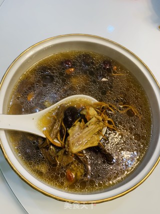 双菇虫草鸡汤的做法步骤：11
