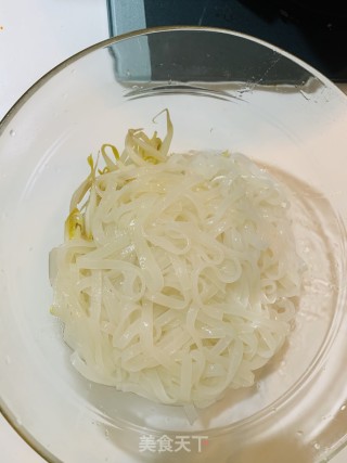 泰国河粉的做法步骤：5
