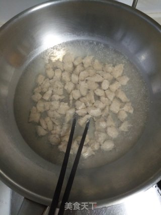 彩椒鸡丁的做法步骤：4