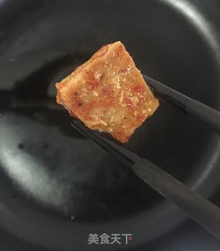 腐乳炒鸡翼的做法步骤：5