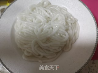 带鱼京白烧水晶粉的做法步骤：10