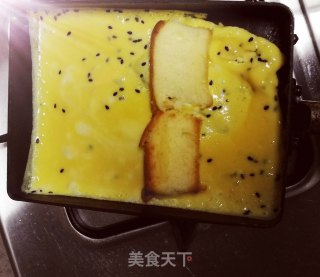 夹心蛋卷????????的做法步骤：3