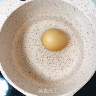 西兰花蛋黄泥的做法步骤：4