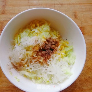 包菜粉丝鸡蛋盒子的做法步骤：4