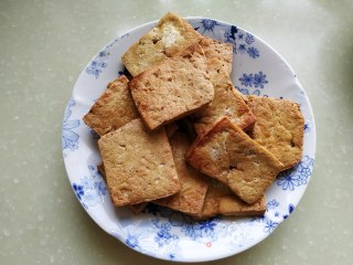 卤炸豆腐的做法步骤：5