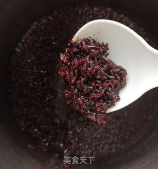 紫米牛奶羹的做法步骤：3