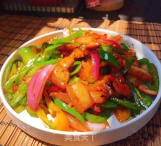 青椒炒回锅肉的做法步骤：9