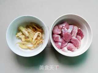马蹄淮山鸡壳汤的做法步骤：2